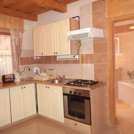 Pensjonat Kinga House Keszthely